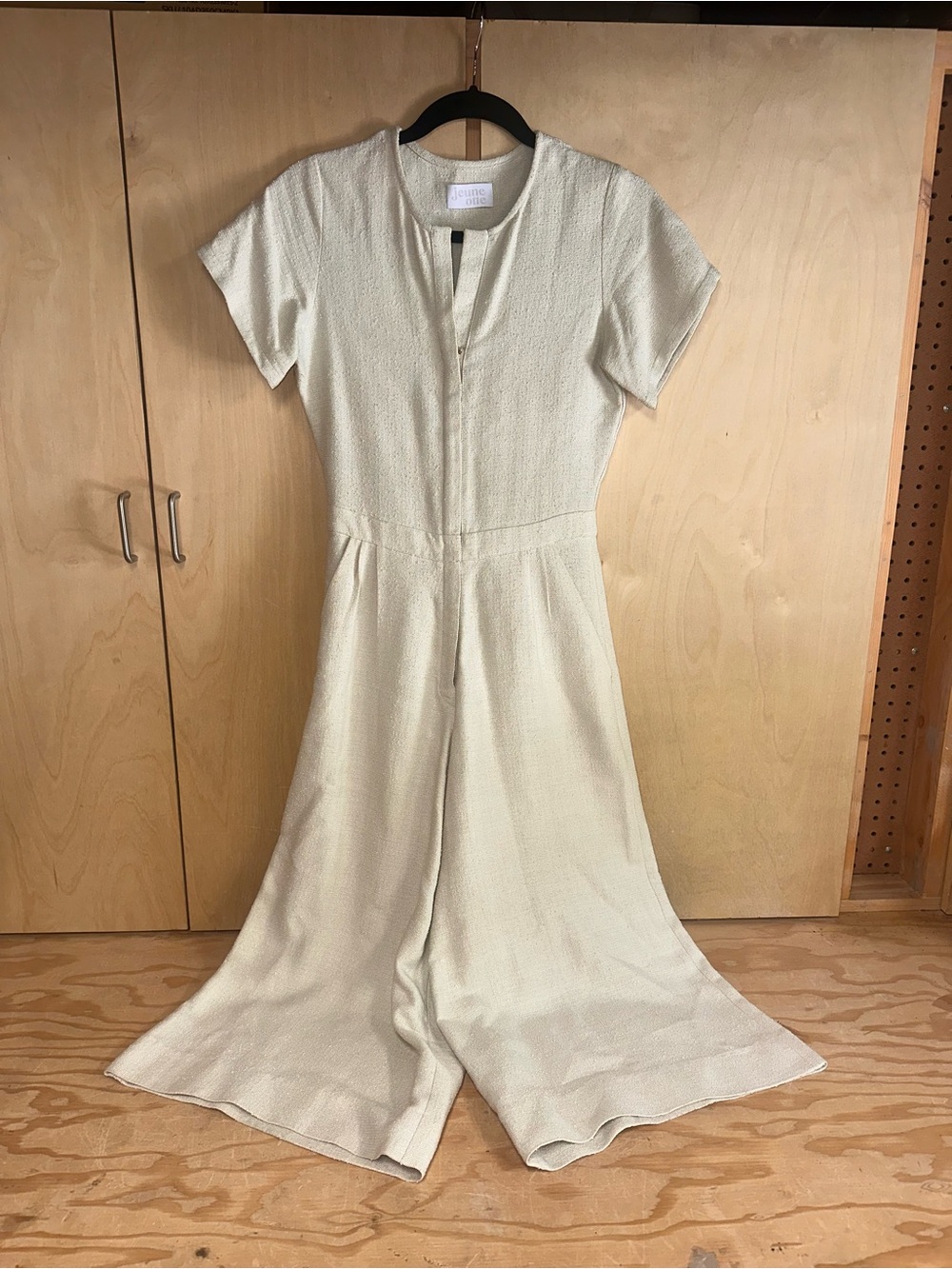 JEUNE OTTE Cream Short-Sleeve Midi Dress by Unknown Brand